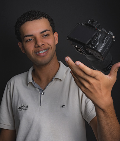 team-image